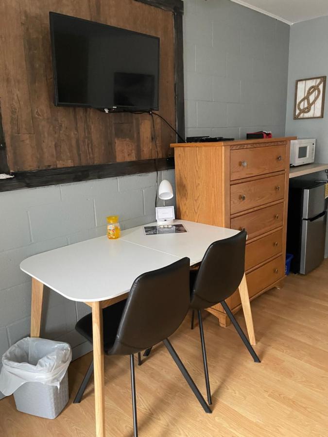 Motel Valois Yl Inc Acton Vale Exterior foto